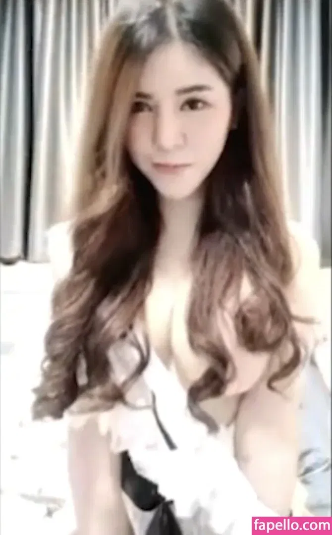 Jirarat Chananto Onlyfans Photo Gallery 