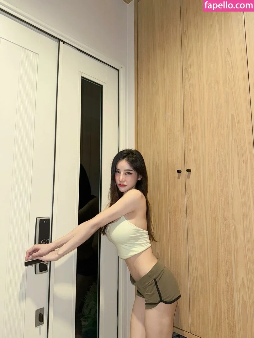 Jirarat Chananto Onlyfans Photo Gallery 