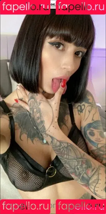nina_grey Onlyfans Photo Gallery 