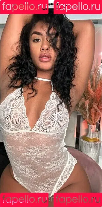 nina_grey Onlyfans Photo Gallery 
