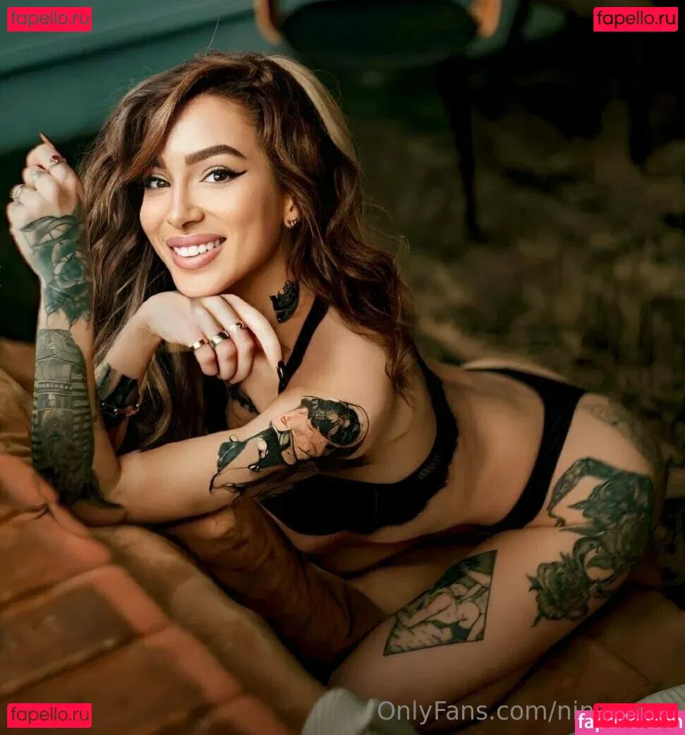 nina_grey Onlyfans Photo Gallery 