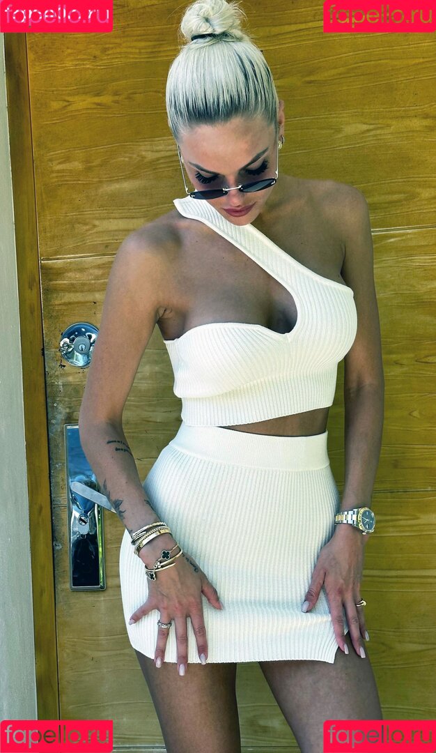 Sofya Zhuk Onlyfans Photo Gallery 