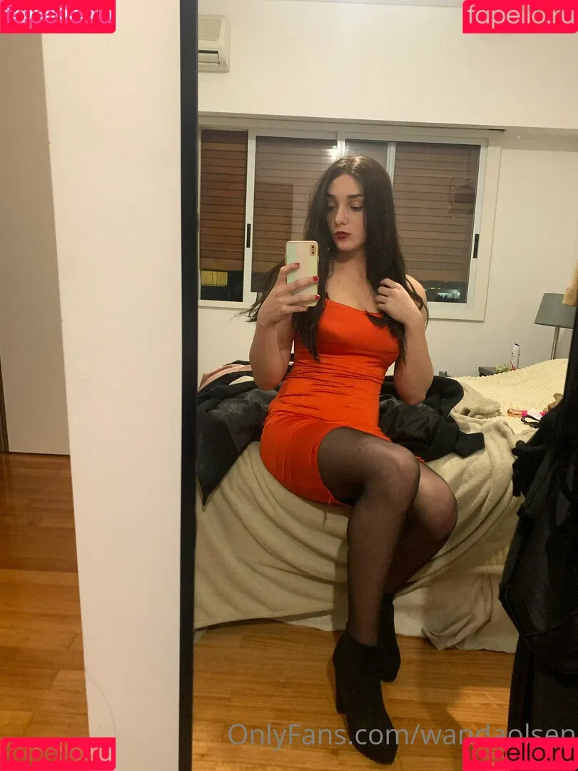wandaolsen Onlyfans Photo Gallery 