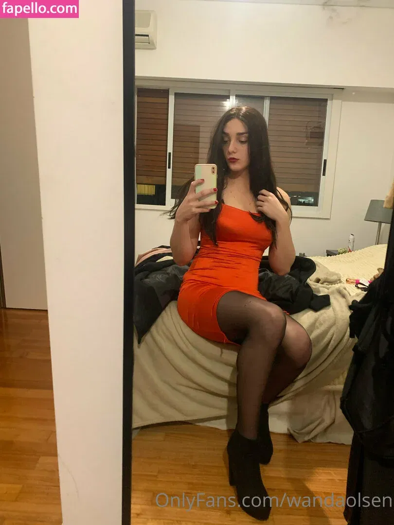 wandaolsen Onlyfans Photo Gallery 