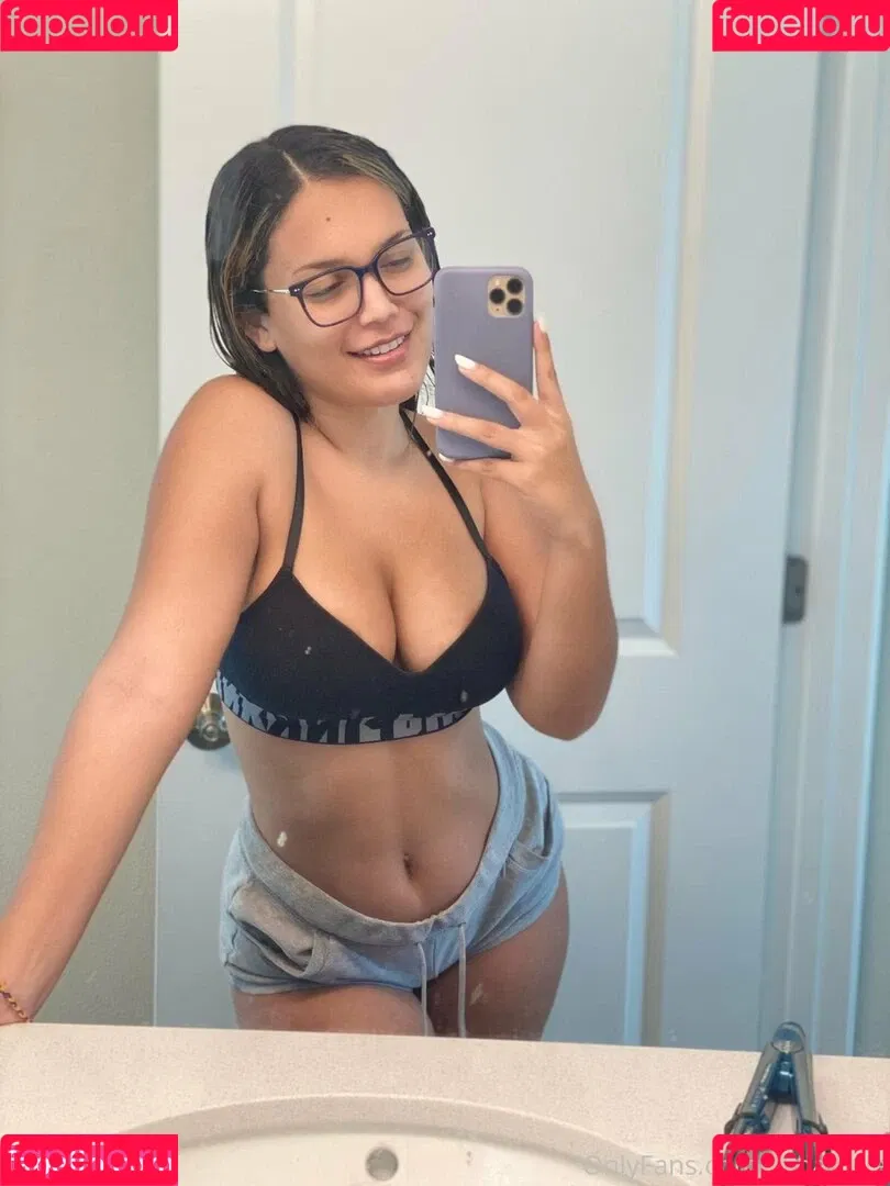 Alinabelle Onlyfans Photo Gallery 