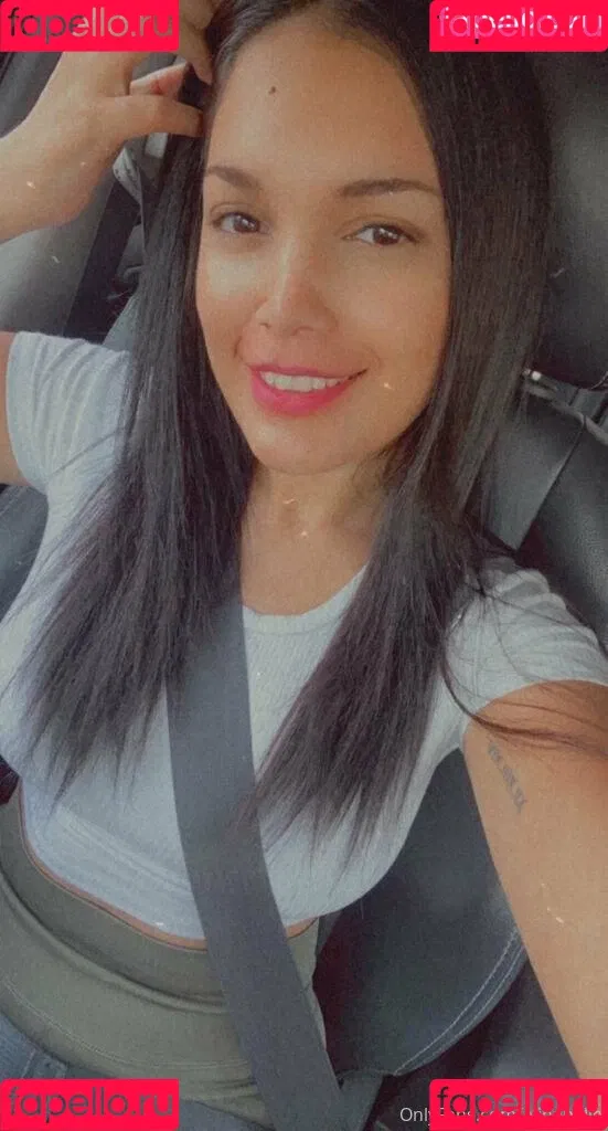Alinabelle Onlyfans Photo Gallery 