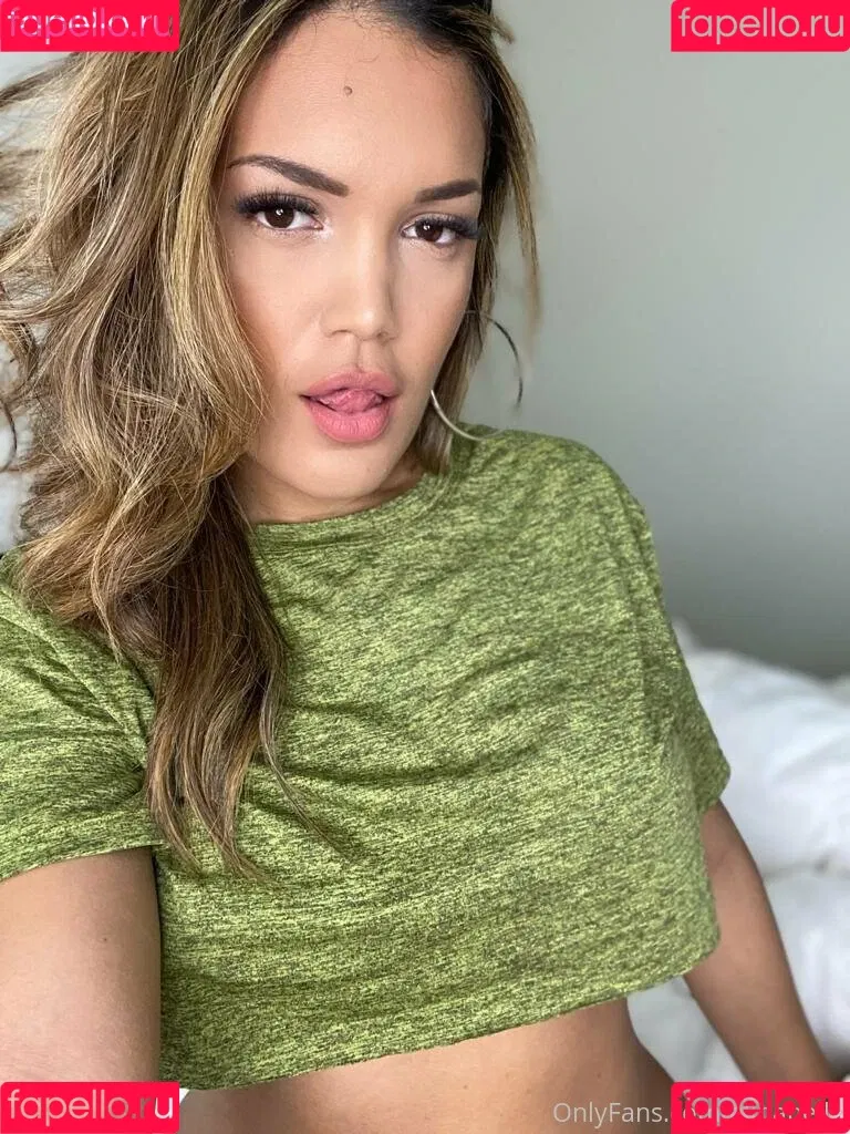 Alinabelle Onlyfans Photo Gallery 