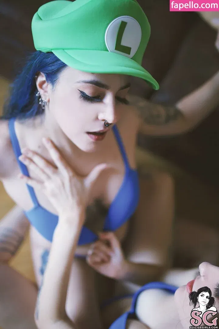 Narublu Onlyfans Photo Gallery 