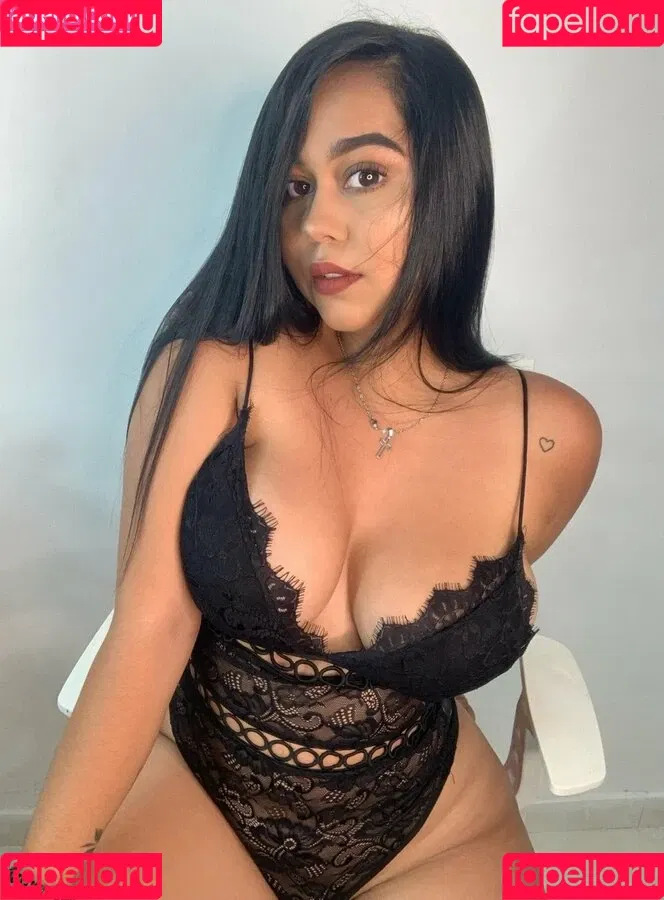 Stefaniepaolao Onlyfans Photo Gallery 