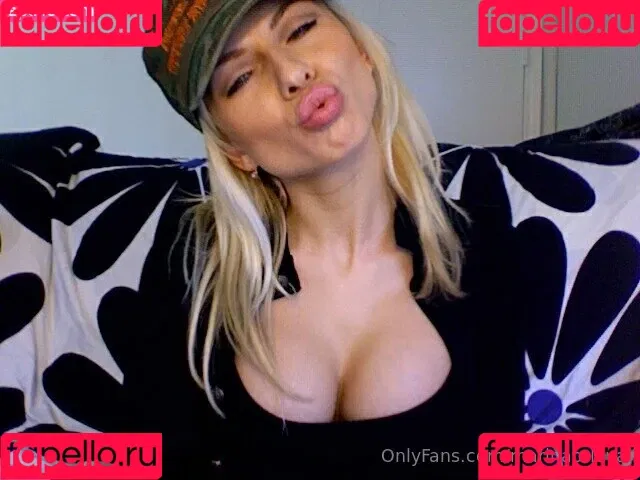Marina Orlova Onlyfans Photo Gallery 