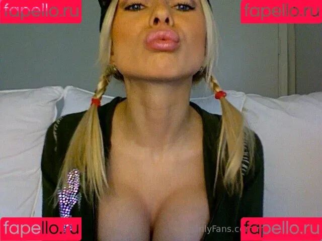 Marina Orlova Onlyfans Photo Gallery 