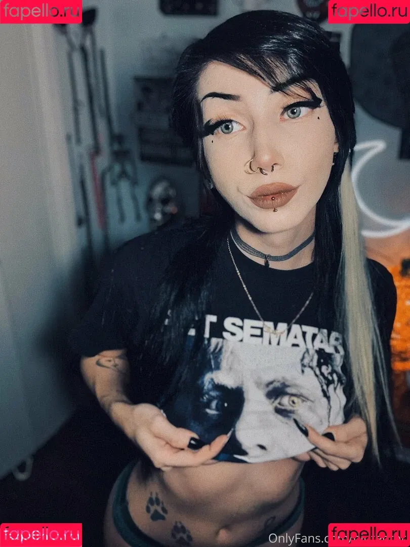 chrryghxst Onlyfans Photo Gallery 