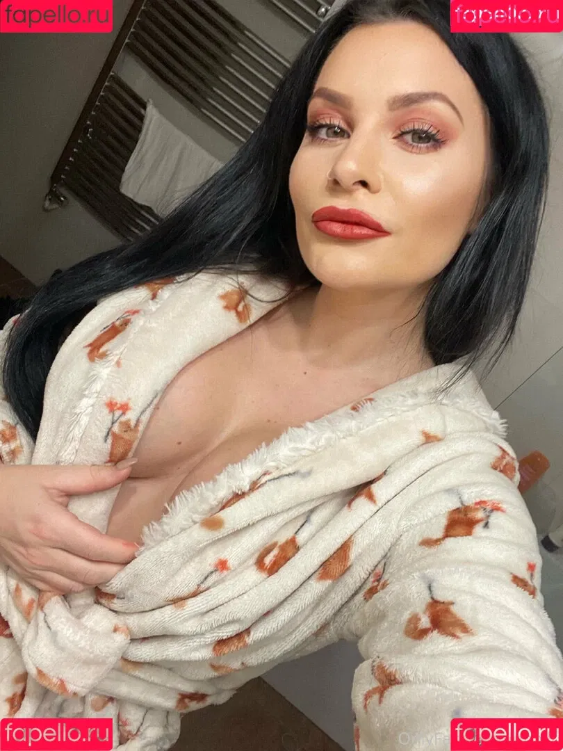 amylu Onlyfans Photo Gallery 