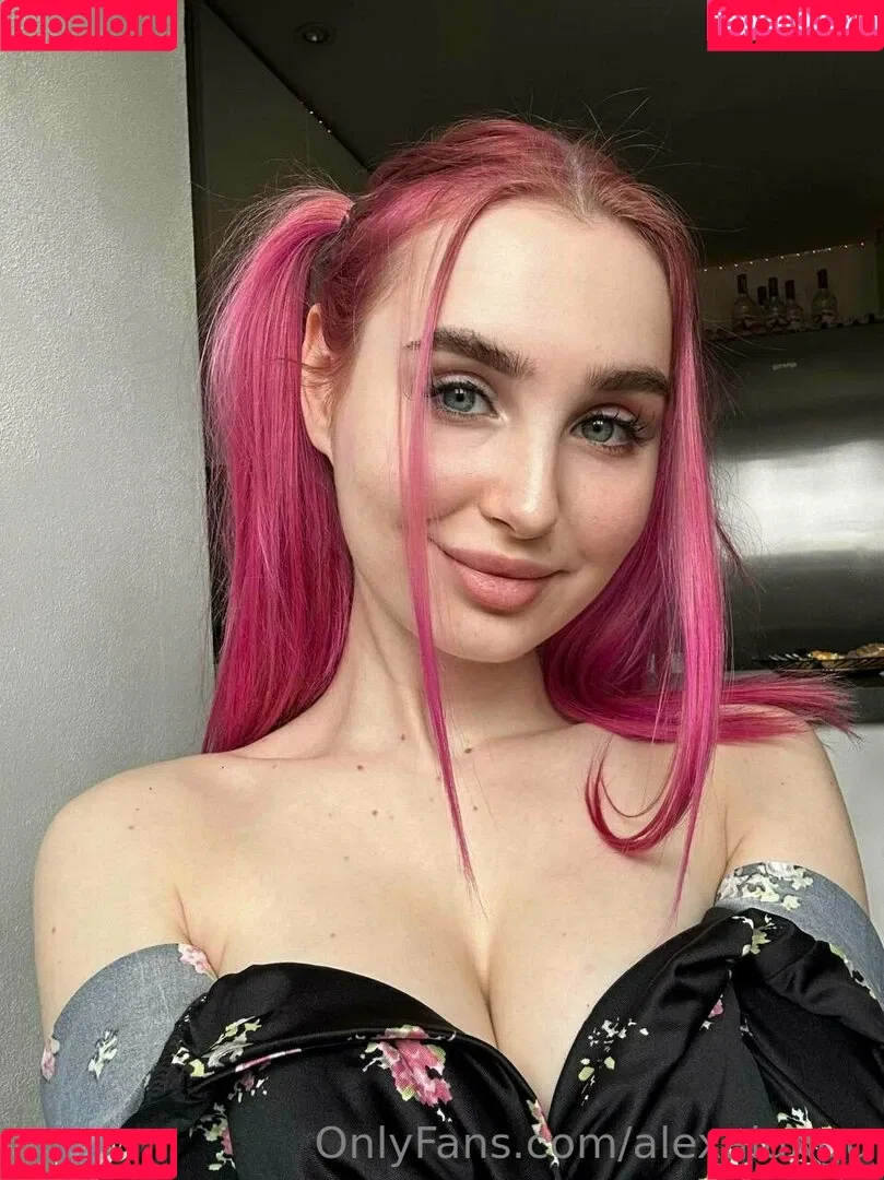 Alexa Lungu Onlyfans Photo Gallery 