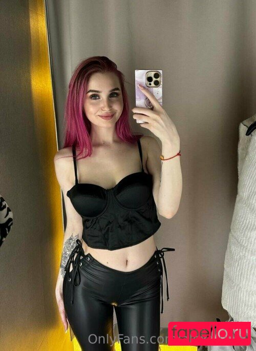 Alexa Lungu Nude Onlyfans Photo 18