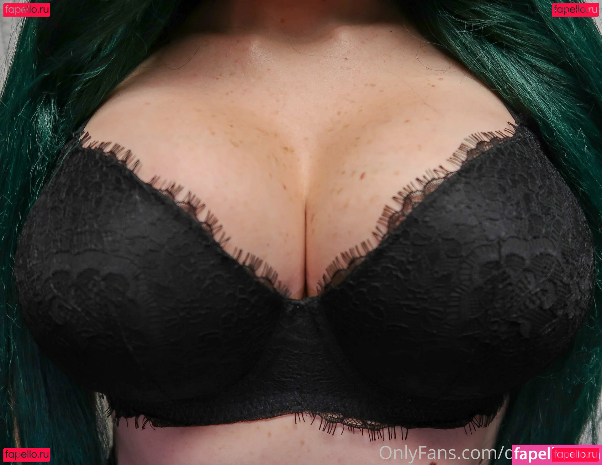 danidoreen Onlyfans Photo Gallery 