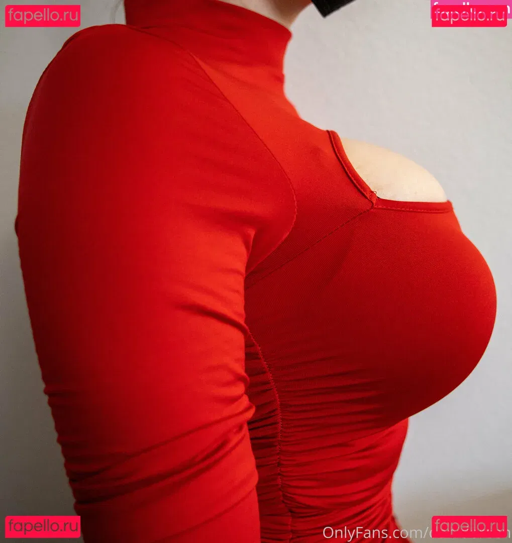 danidoreen Onlyfans Photo Gallery 