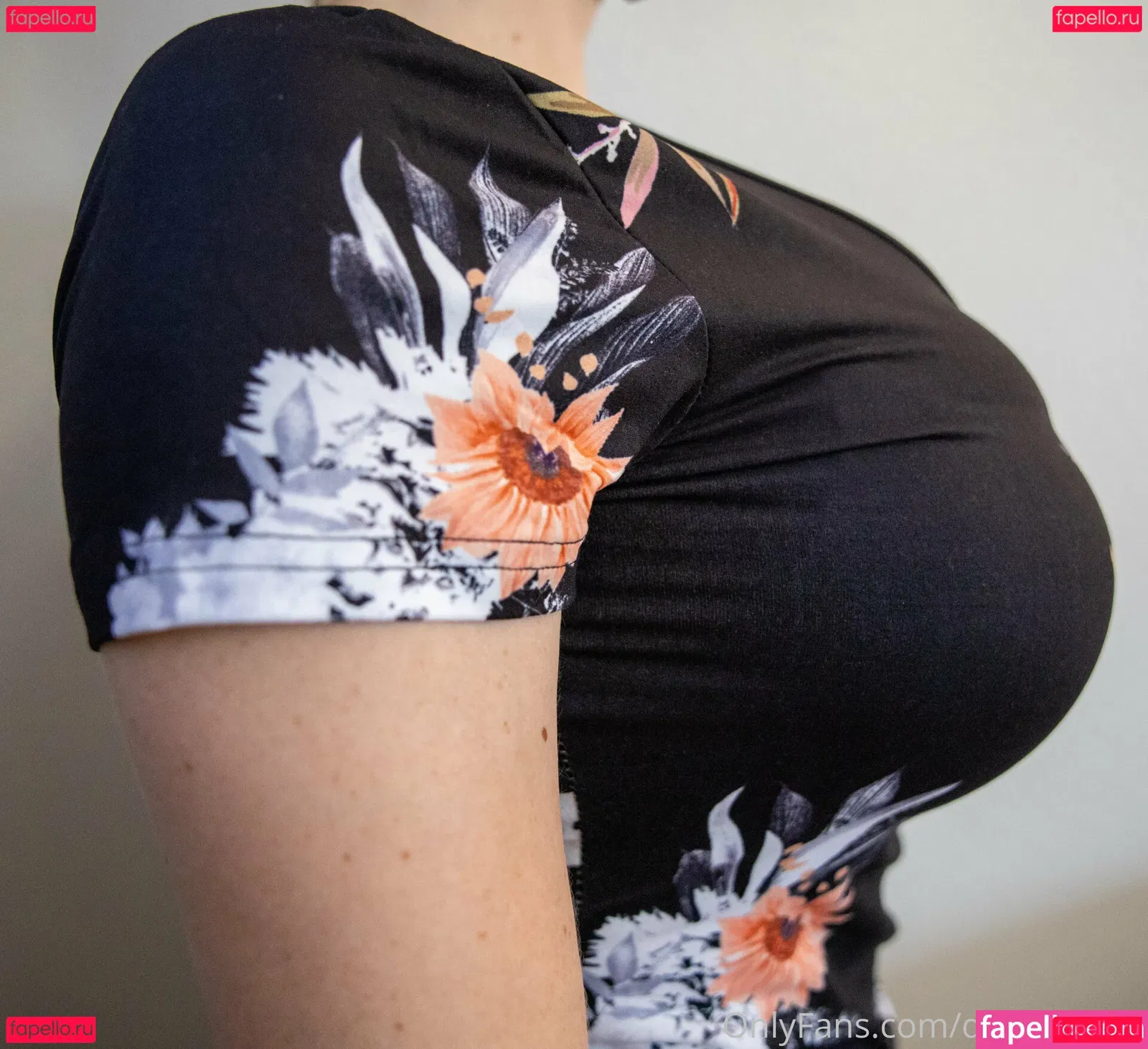 danidoreen Onlyfans Photo Gallery 