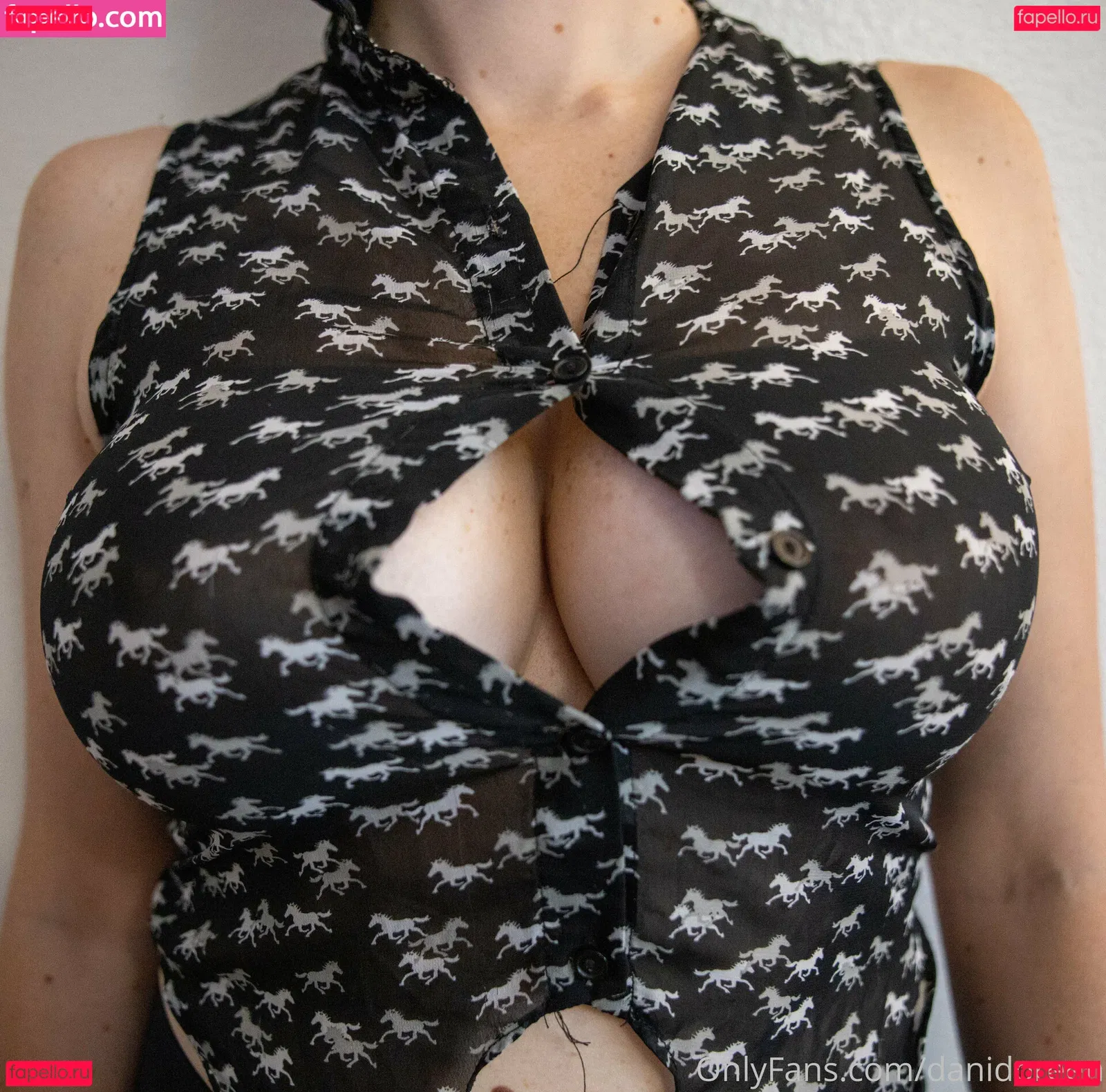 danidoreen Onlyfans Photo Gallery 