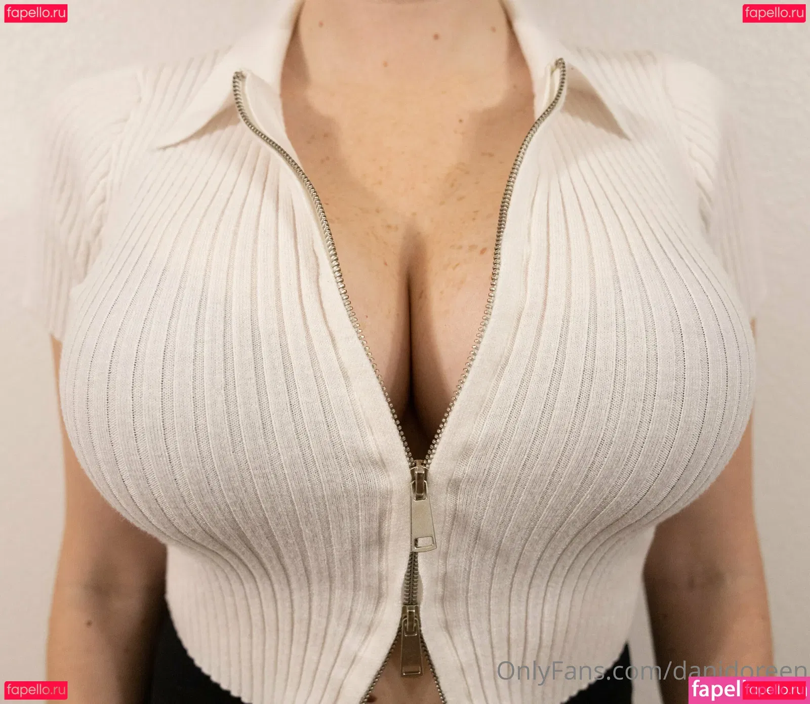 danidoreen Onlyfans Photo Gallery 