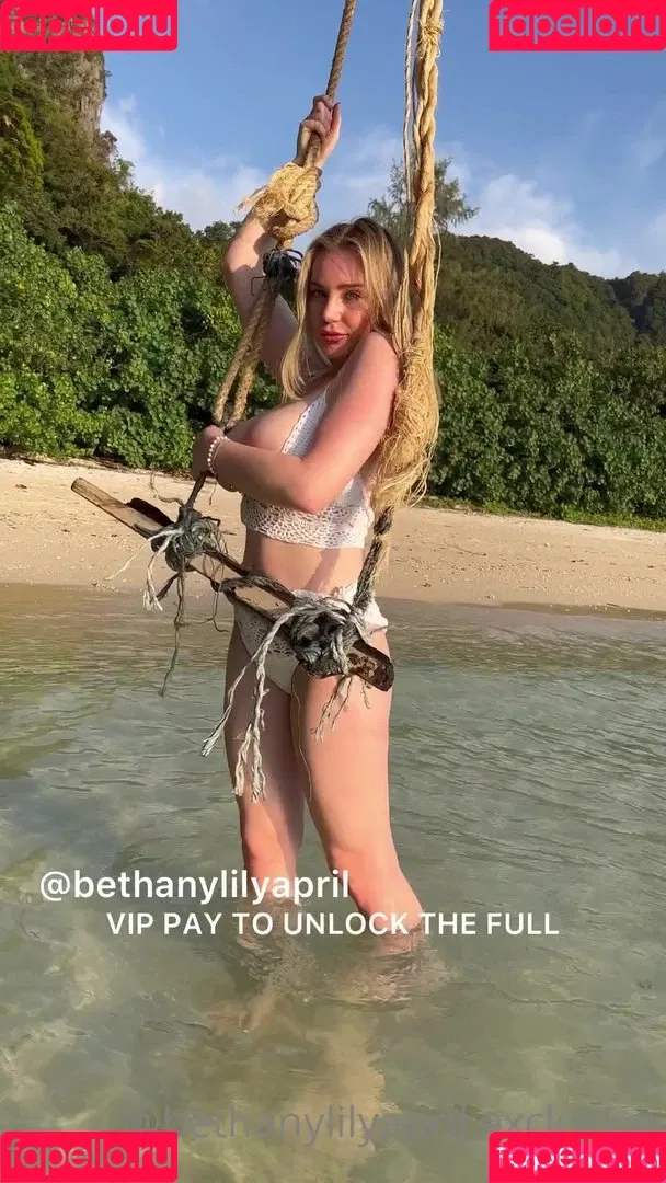 Bethany Lily April Onlyfans Photo Gallery 