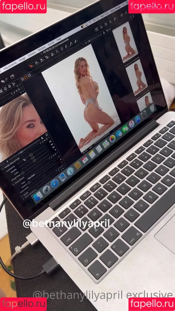 Bethany Lily April Onlyfans Photo Gallery 