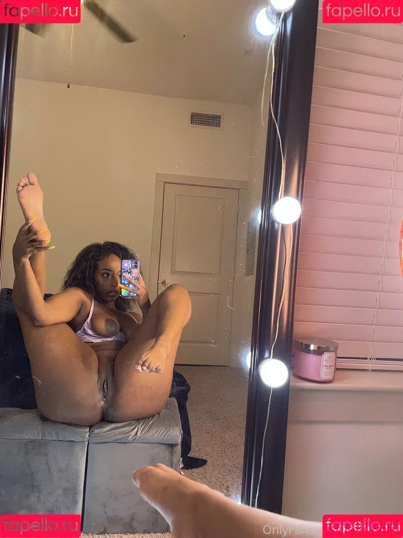 missusblu Onlyfans Photo Gallery 