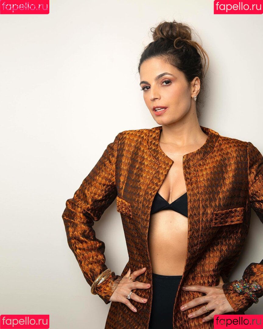 Emanuelle Araújo Onlyfans Photo Gallery 