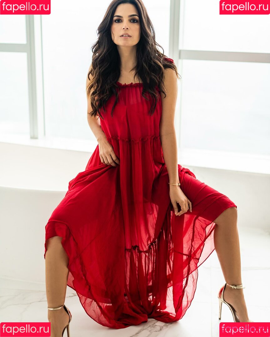 Emanuelle Araújo Onlyfans Photo Gallery 