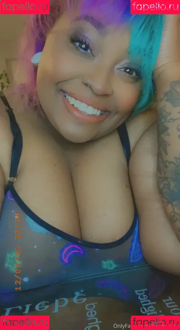 growingellex Onlyfans Photo Gallery 