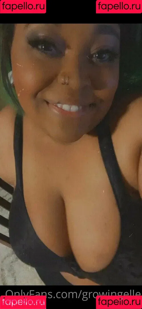 growingellex Onlyfans Photo Gallery 