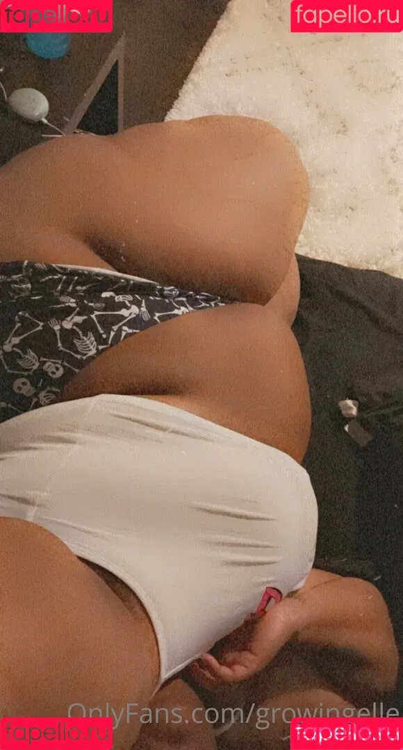 growingellex Onlyfans Photo Gallery 