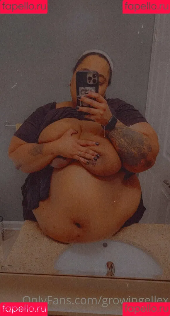 growingellex Onlyfans Photo Gallery 