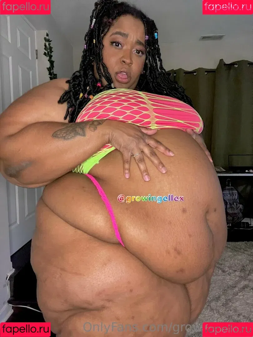 growingellex Onlyfans Photo Gallery 