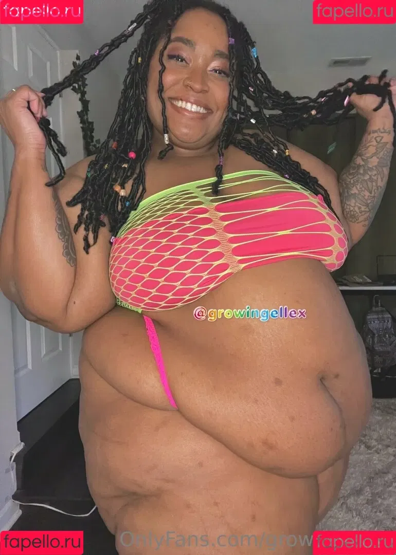 growingellex Onlyfans Photo Gallery 