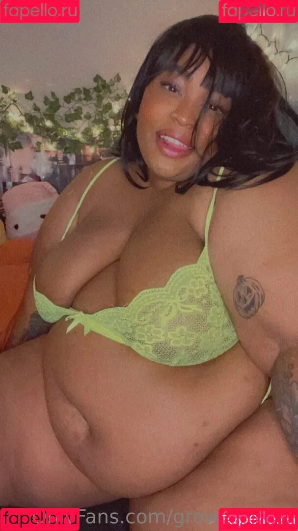 growingellex Onlyfans Photo Gallery 