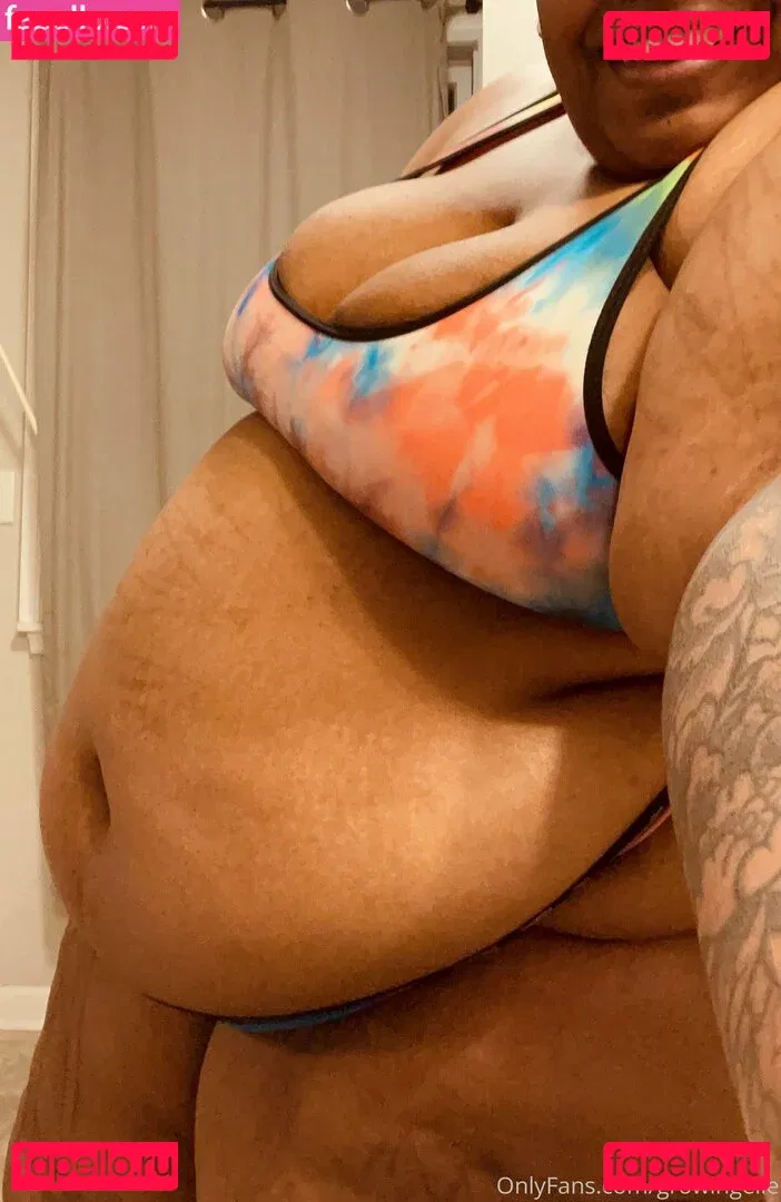 growingellex Onlyfans Photo Gallery 