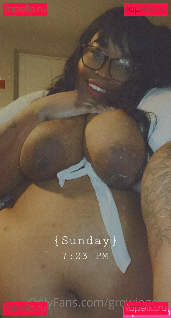 growingellex Onlyfans Photo Gallery 