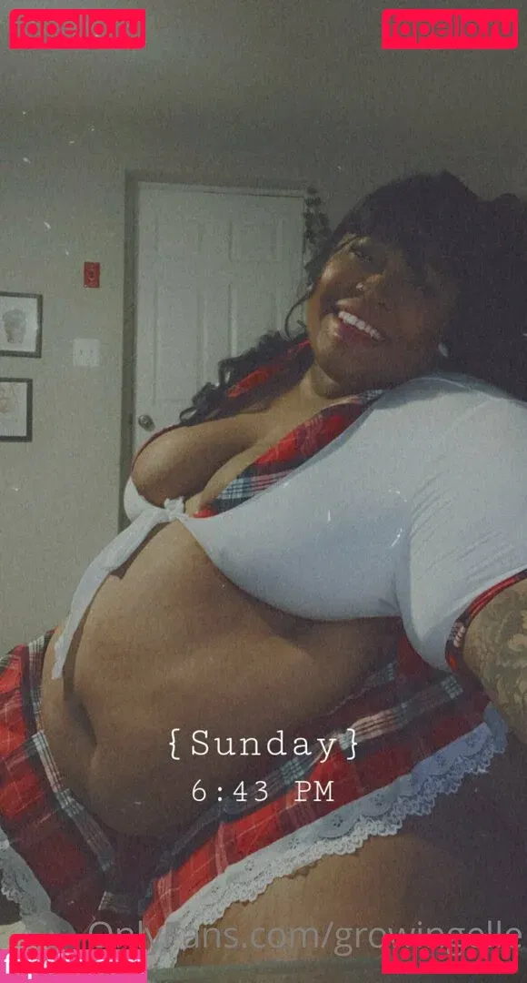 growingellex Onlyfans Photo Gallery 