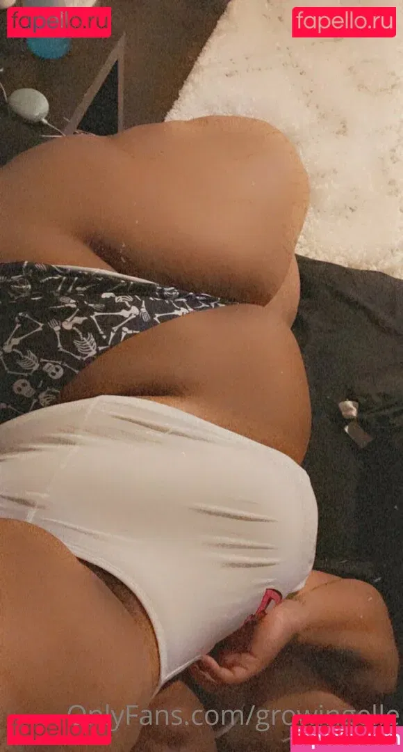 growingellex Onlyfans Photo Gallery 