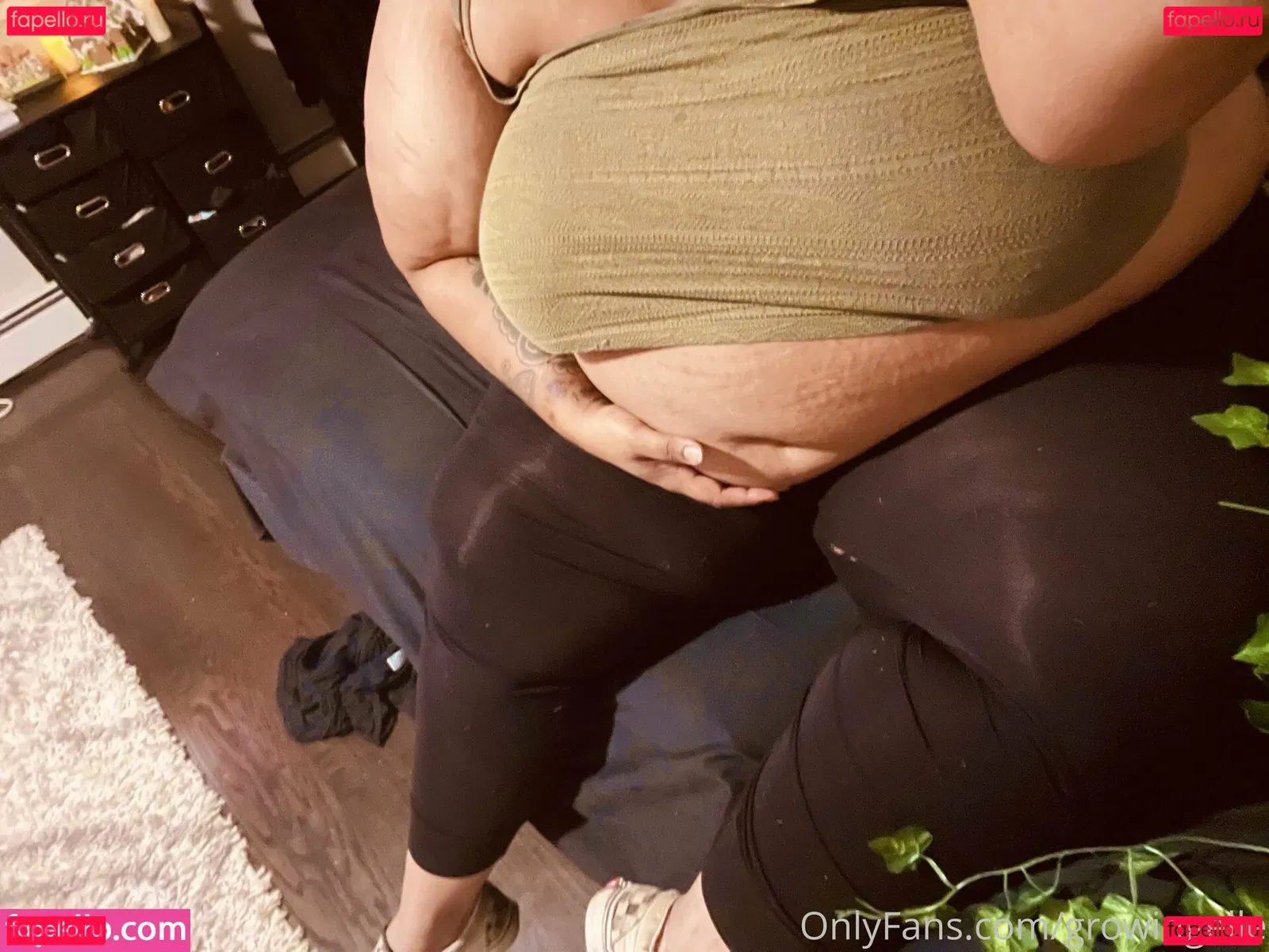 growingellex Onlyfans Photo Gallery 