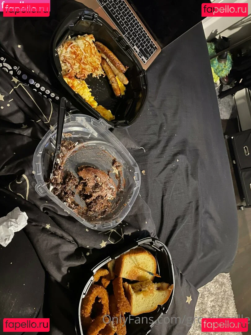 growingellex Onlyfans Photo Gallery 