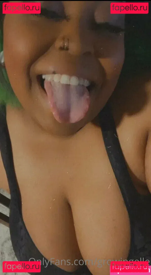 growingellex Onlyfans Photo Gallery 