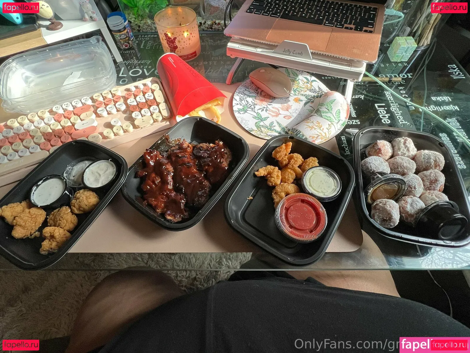 growingellex Onlyfans Photo Gallery 