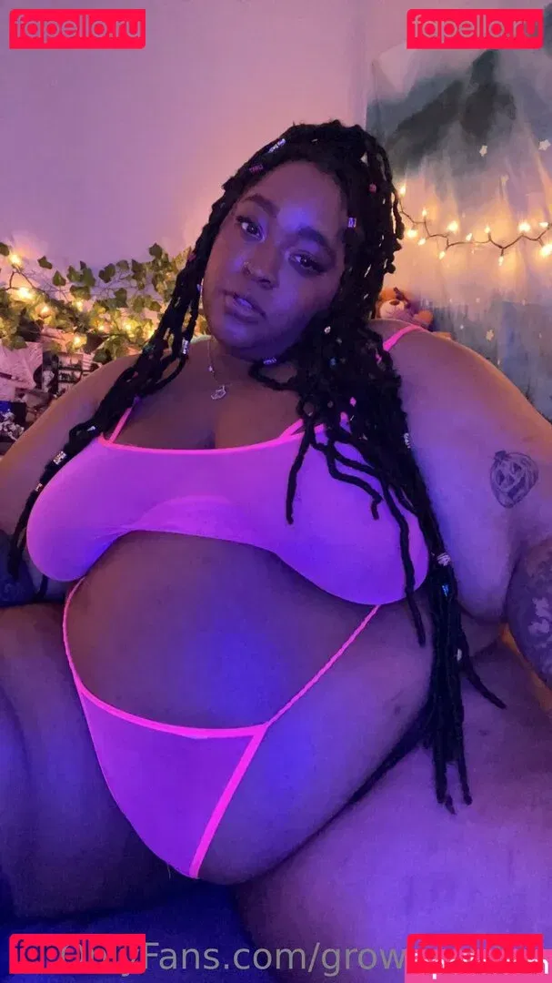 growingellex Onlyfans Photo Gallery 