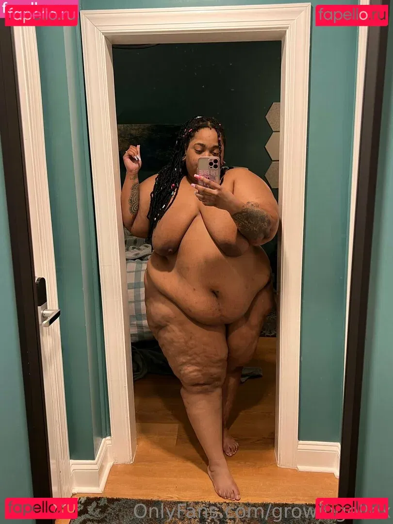 growingellex Onlyfans Photo Gallery 