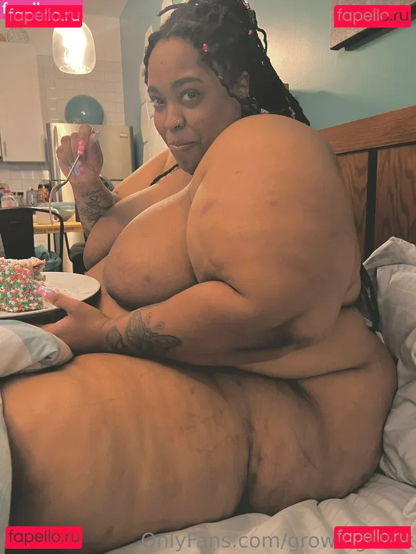 growingellex Onlyfans Photo Gallery 