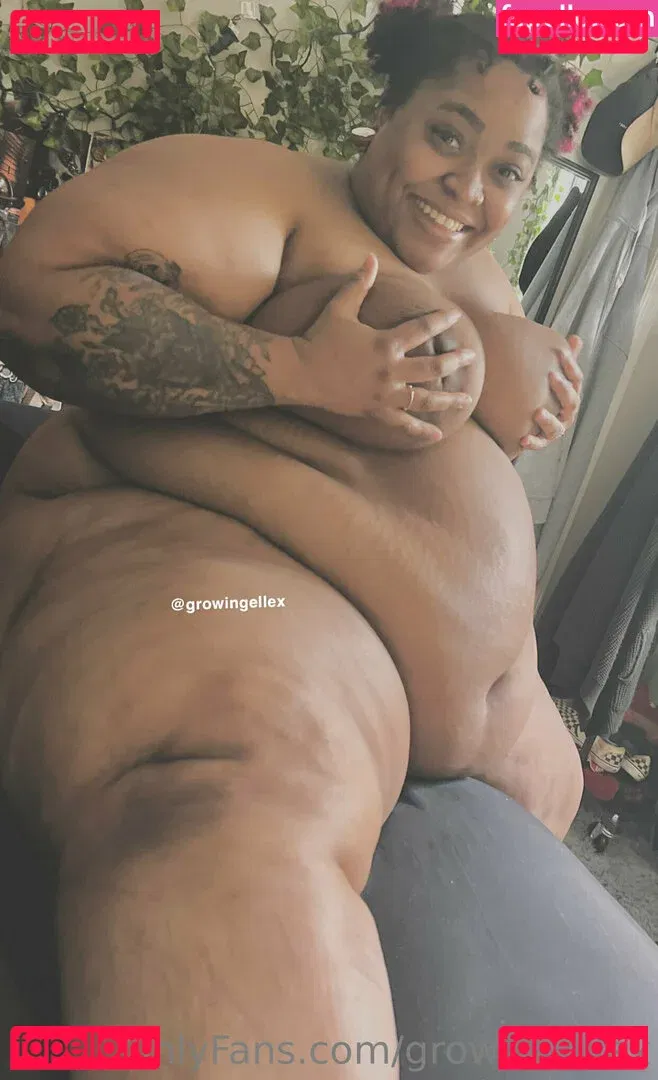 growingellex Onlyfans Photo Gallery 
