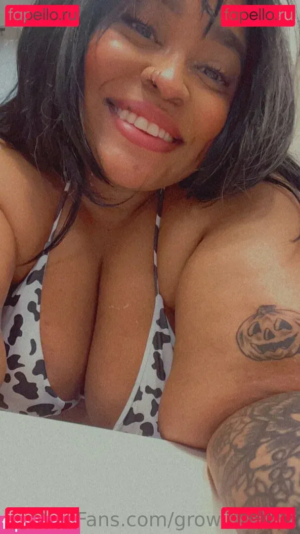 growingellex Onlyfans Photo Gallery 