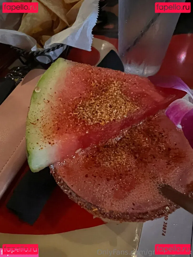 growingellex Onlyfans Photo Gallery 